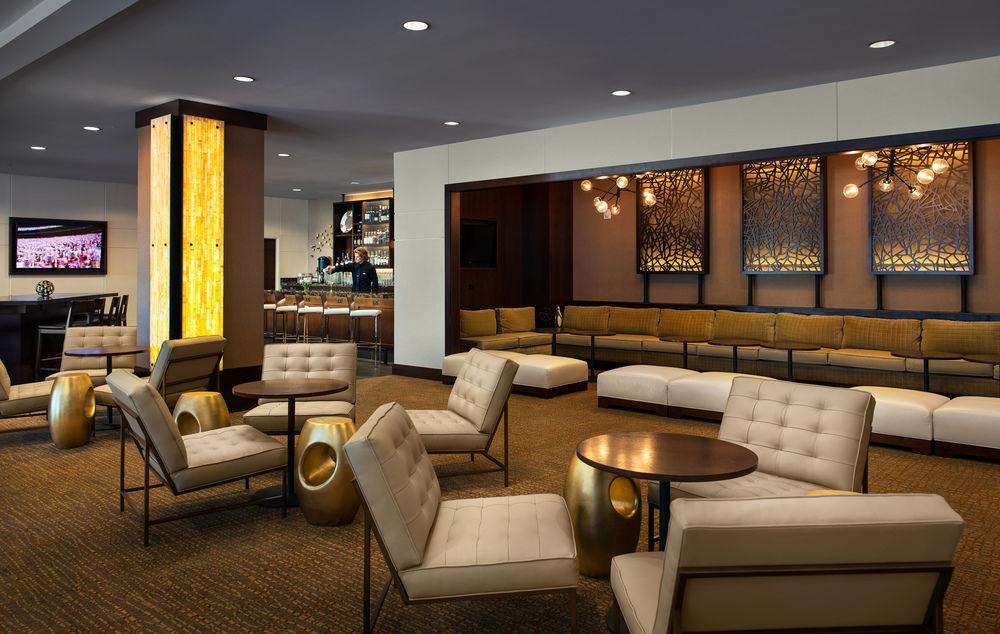 The Lincoln Marriott Cornhusker Hotel Exterior photo