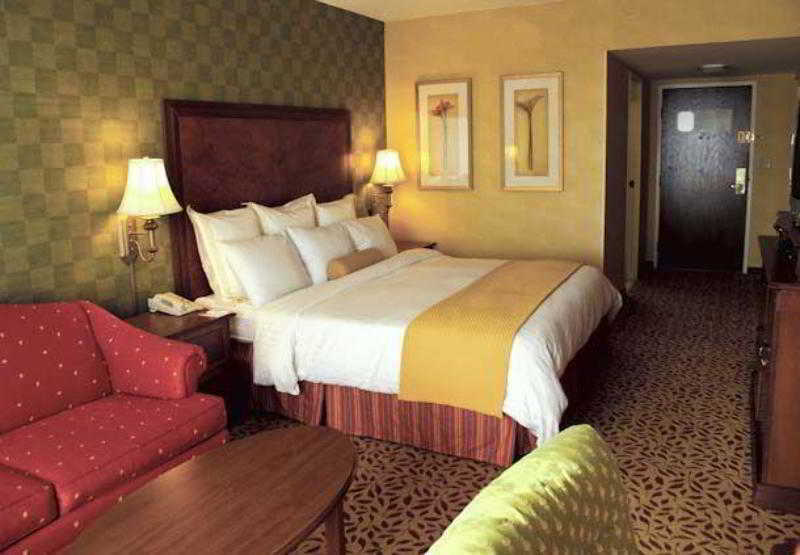 The Lincoln Marriott Cornhusker Hotel Exterior photo
